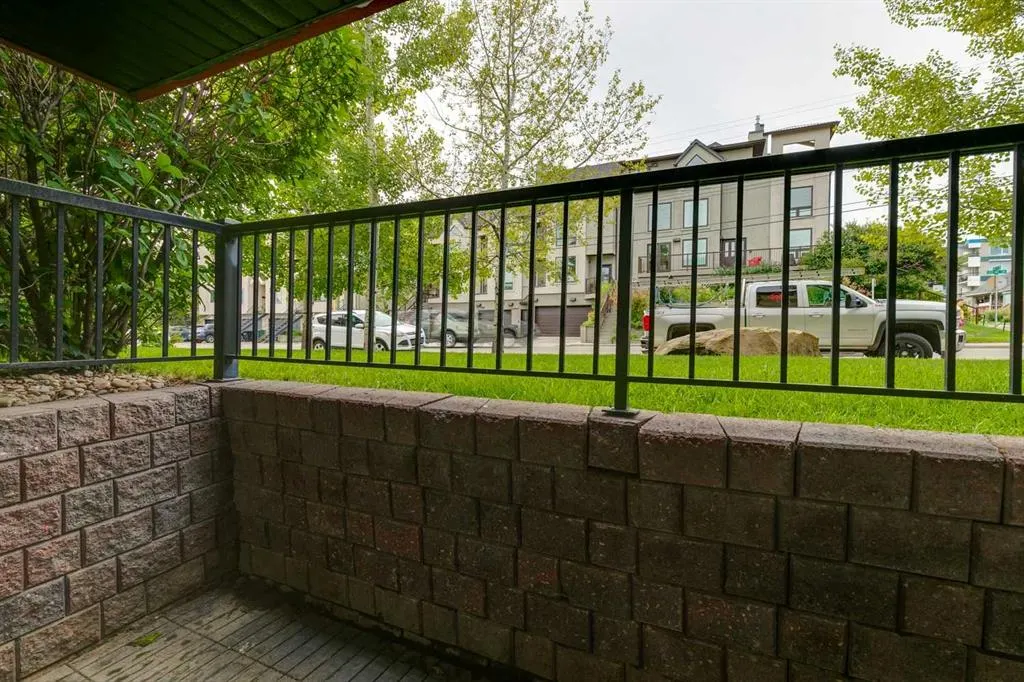 1424 22 Avenue SW, #104