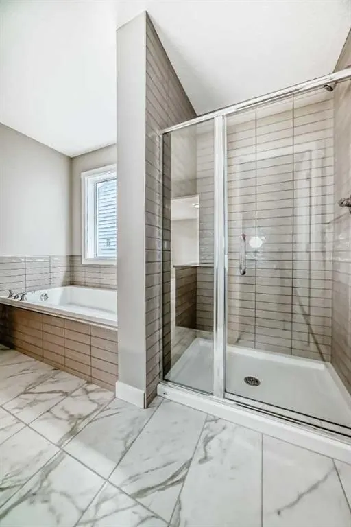 136 Crimson Ridge Place NW