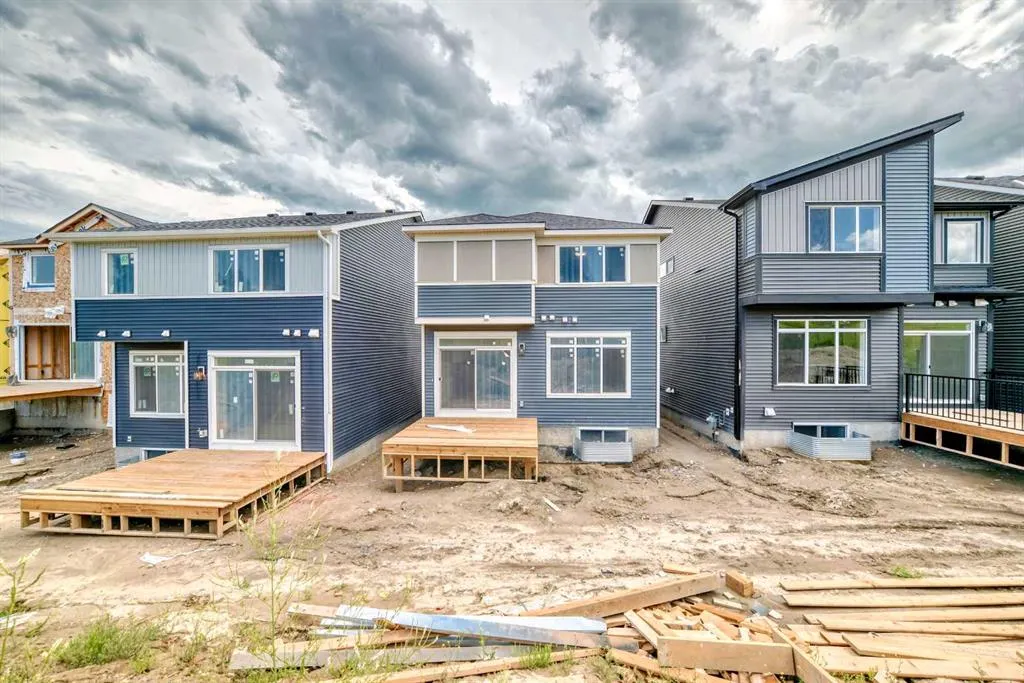136 Crimson Ridge Place NW