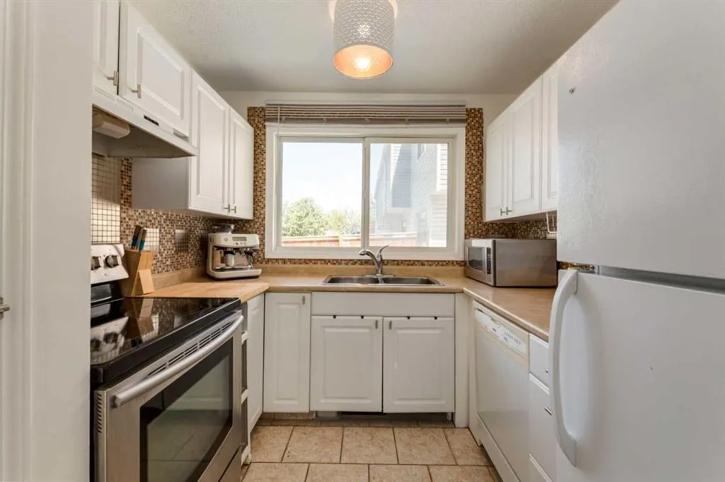 5425 Pensacola Crescent SE, #21