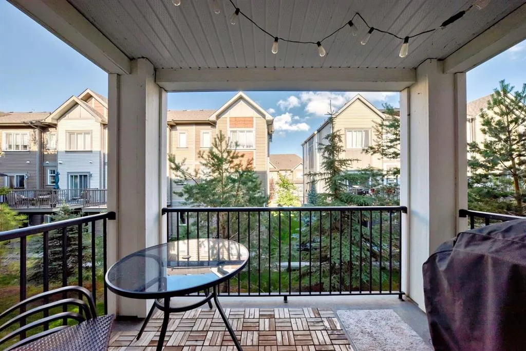 99 Copperstone Park SE, #2206