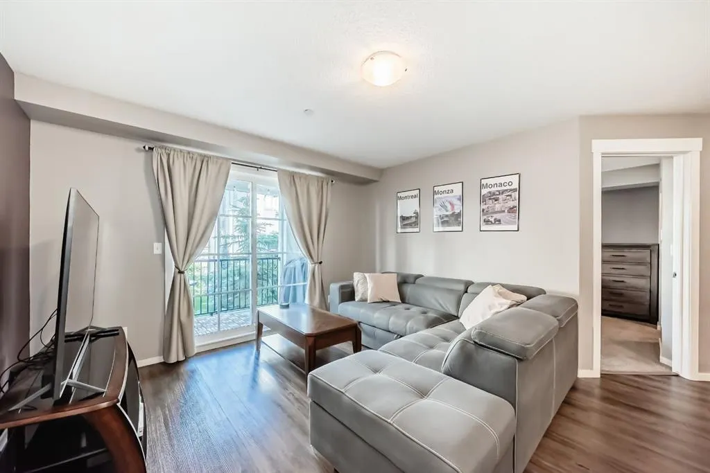 99 Copperstone Park SE, #2206