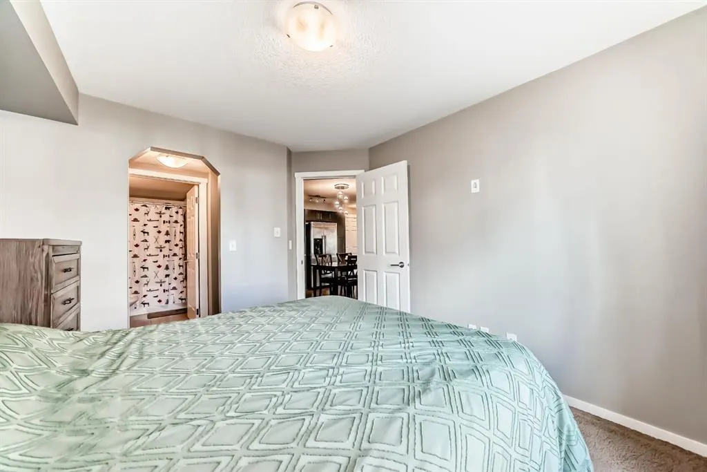 99 Copperstone Park SE, #2206