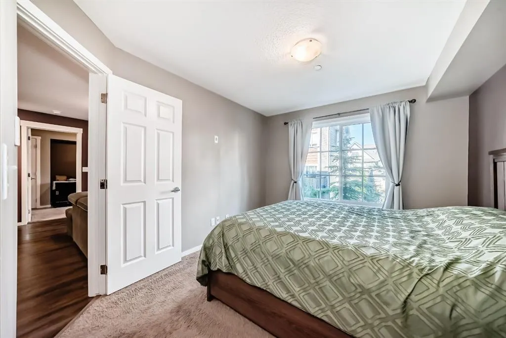 99 Copperstone Park SE, #2206