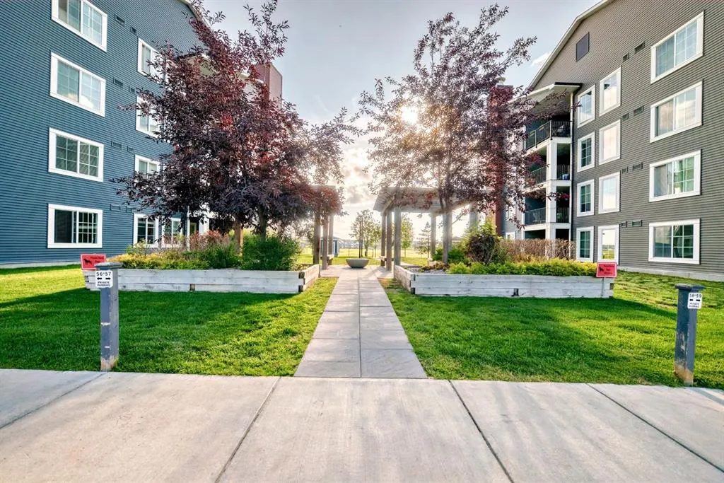99 Copperstone Park SE, #2206