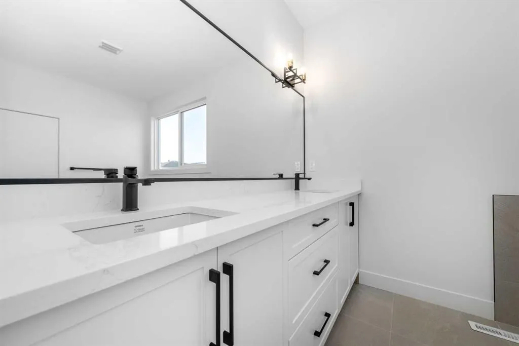 289 Waterford Heath