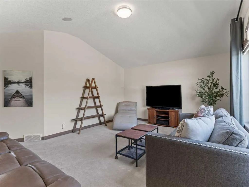 95 Crystal Shores Road