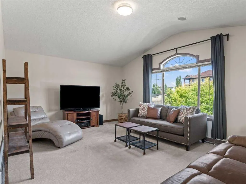 95 Crystal Shores Road
