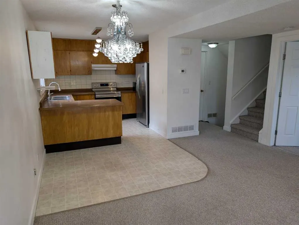3745 Fonda Way SE, #83