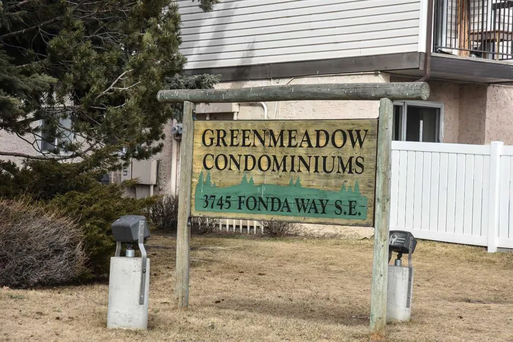 3745 Fonda Way SE, #83