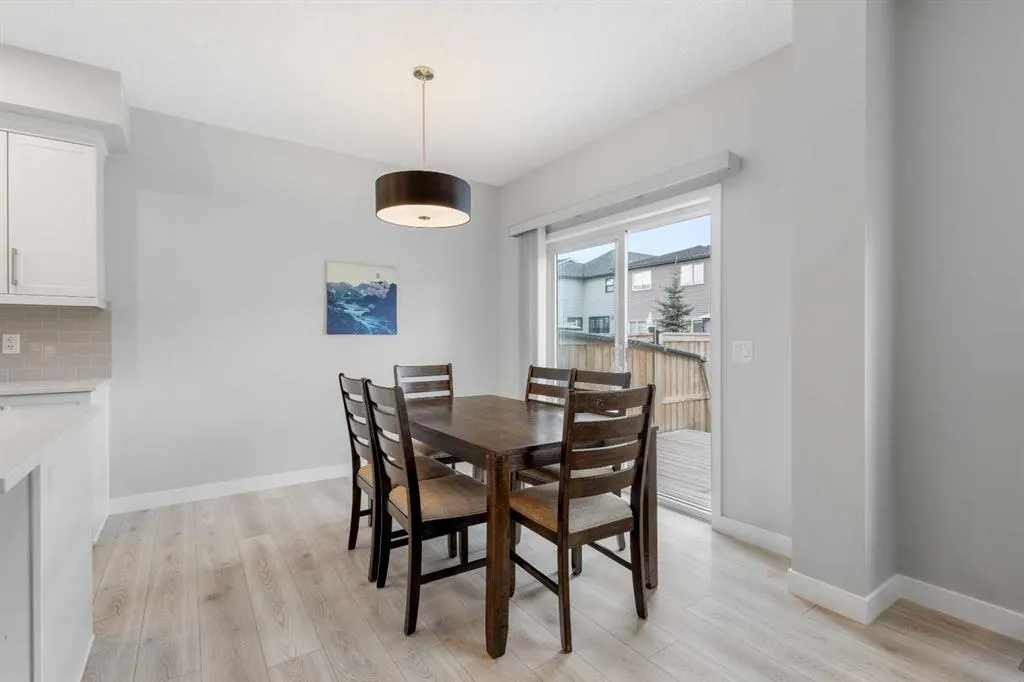 23 Seton Rise SE
