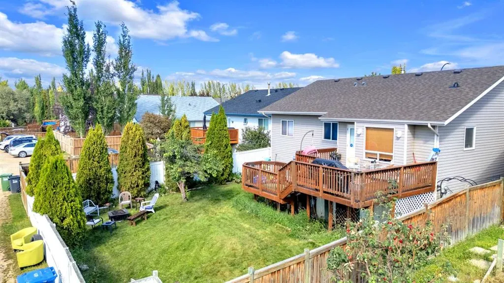 77 Duval Crescent