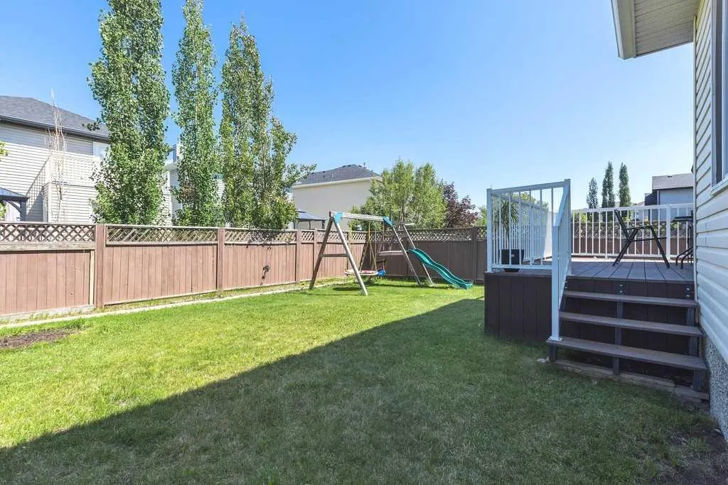 159 Royal Birkdale Crescent NW