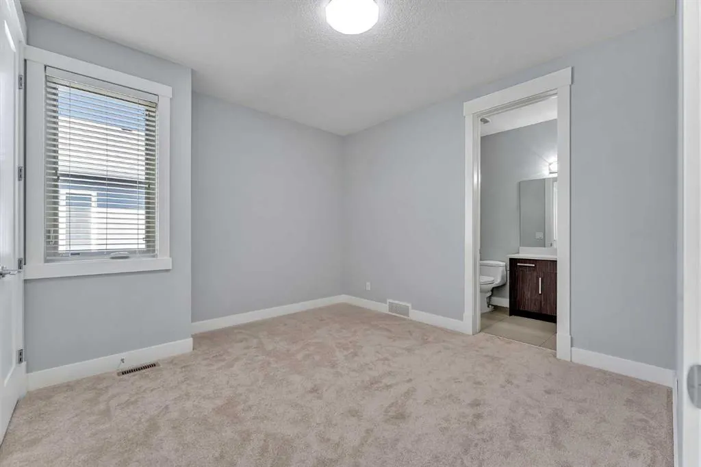 197 Kinniburgh Circle