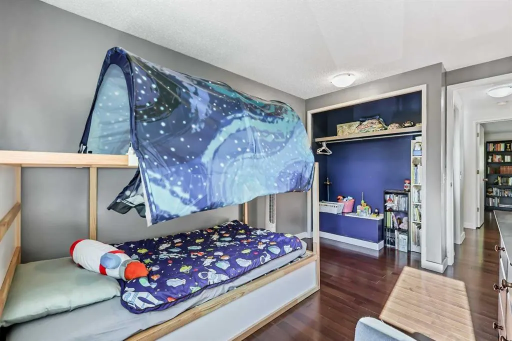 5625 Silverdale Drive NW, #67