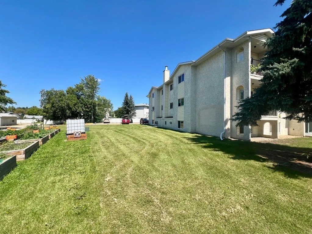 5502 58A Street, #204