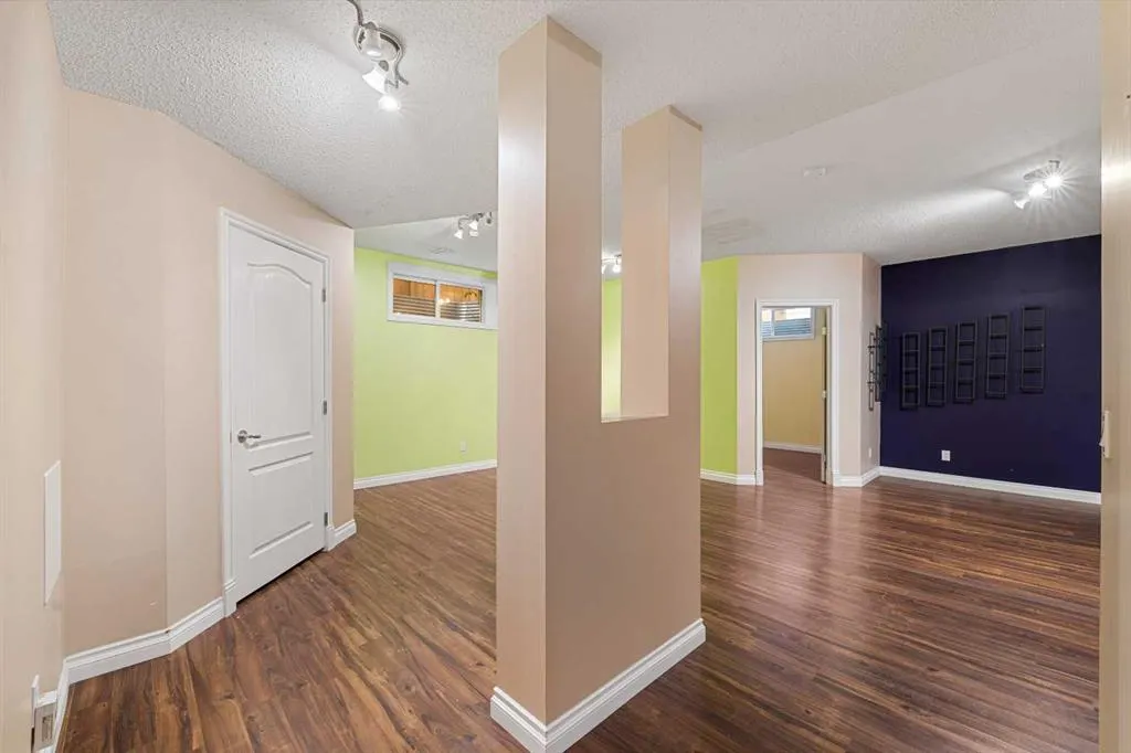 6 Kingsland Way SE