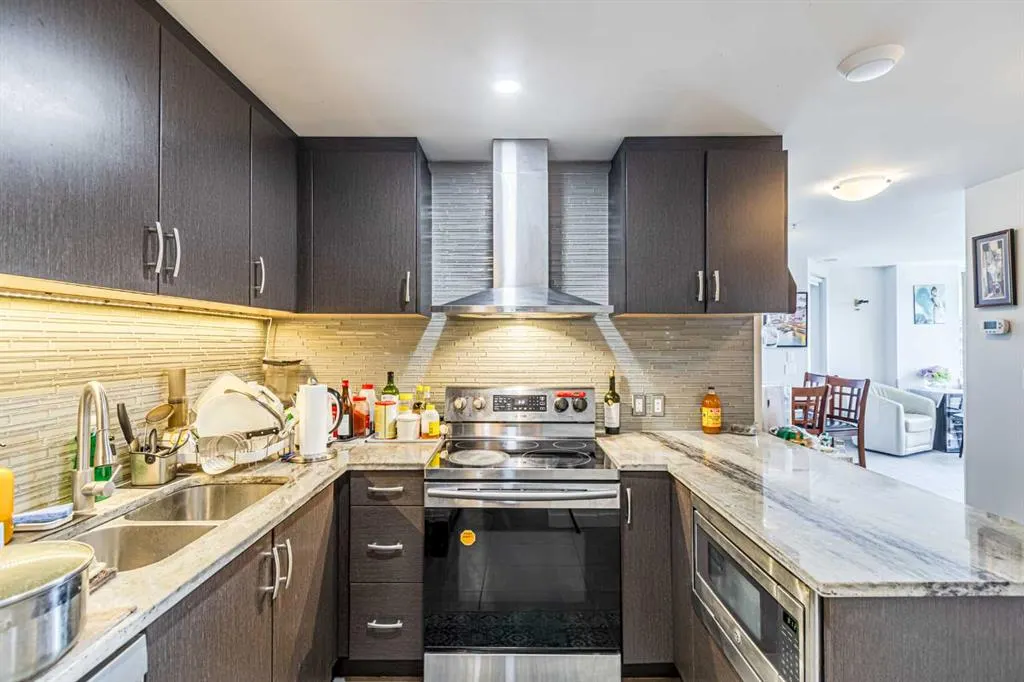 303 13 Avenue SW, #707