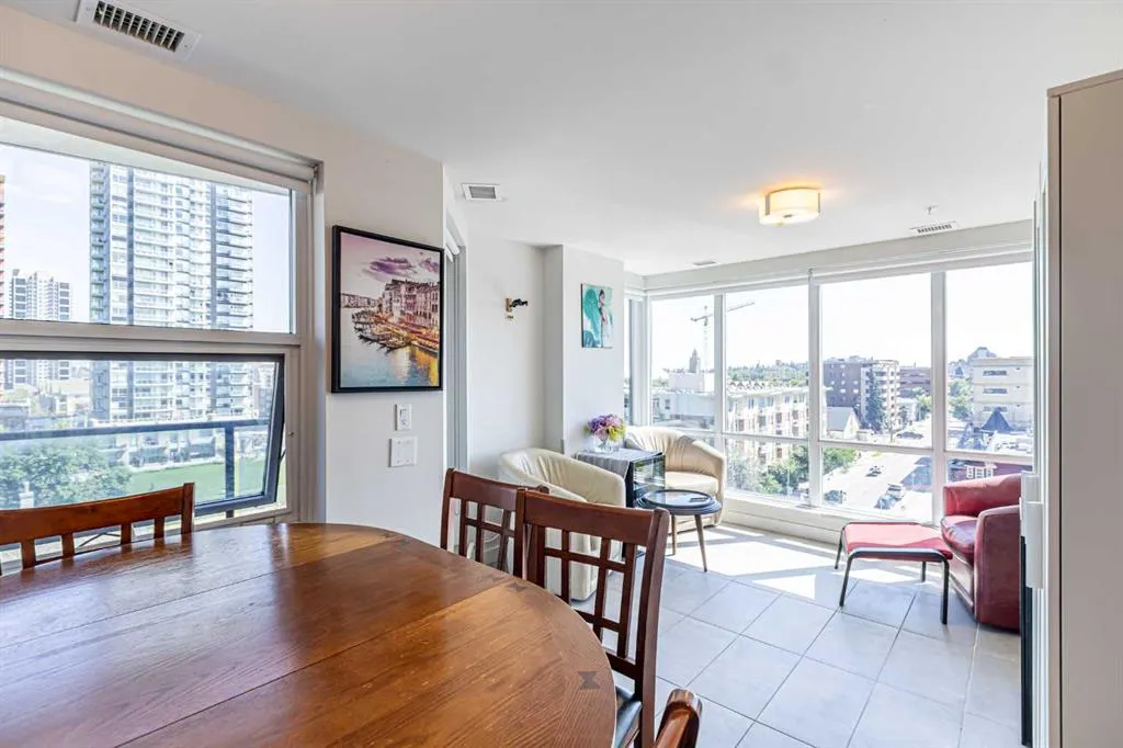 303 13 Avenue SW, #707