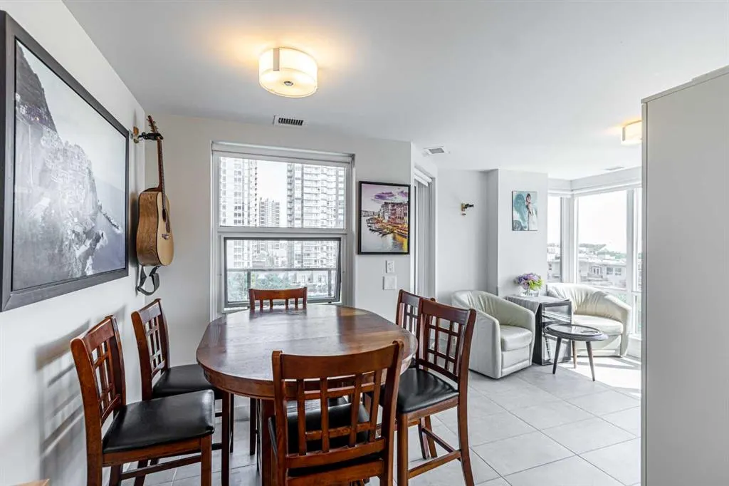 303 13 Avenue SW, #707