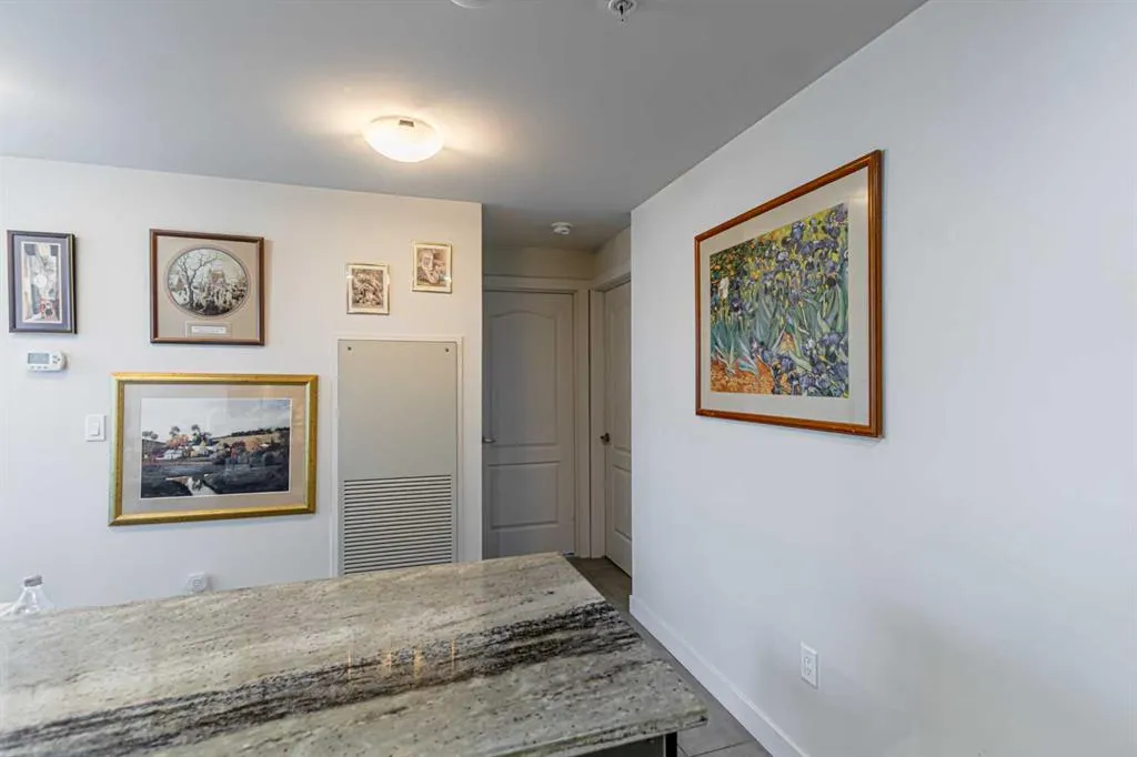 303 13 Avenue SW, #707