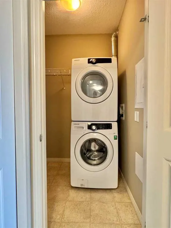 102 Cranberry Park SE, #408