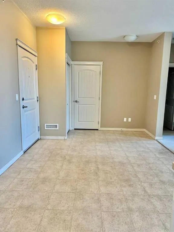 102 Cranberry Park SE, #408