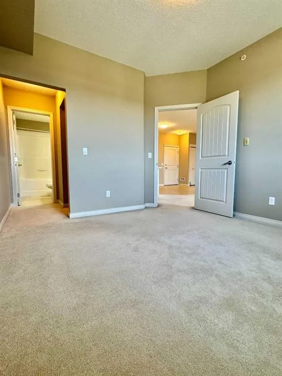 102 Cranberry Park SE, #408