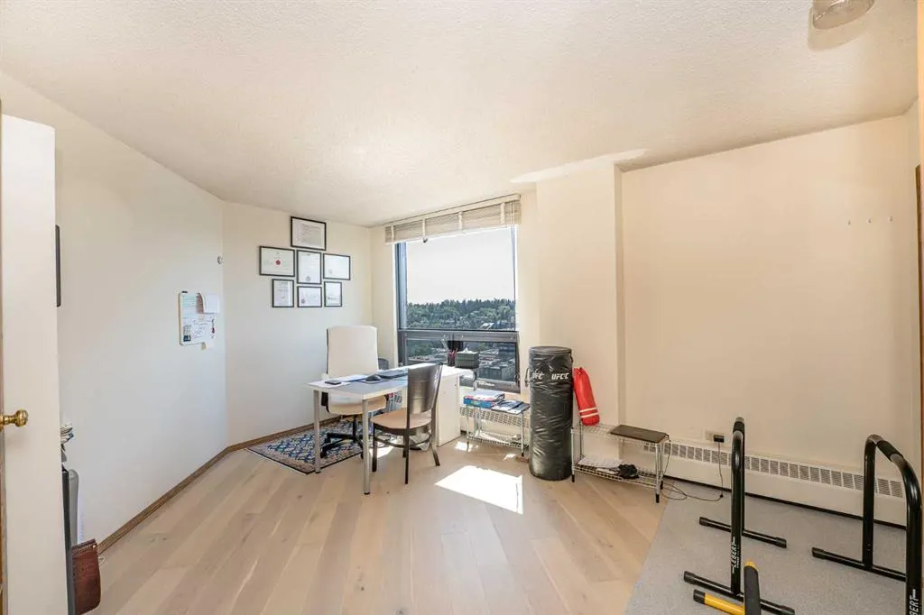 1304 15 Avenue SW, #PH2
