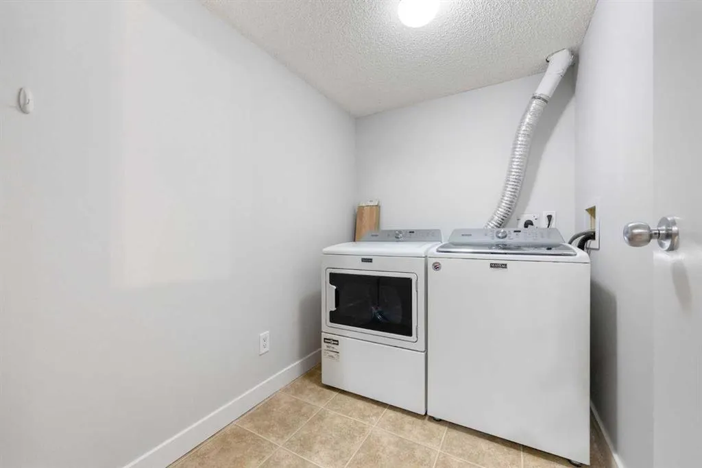 1000 15 Avenue SW, #101