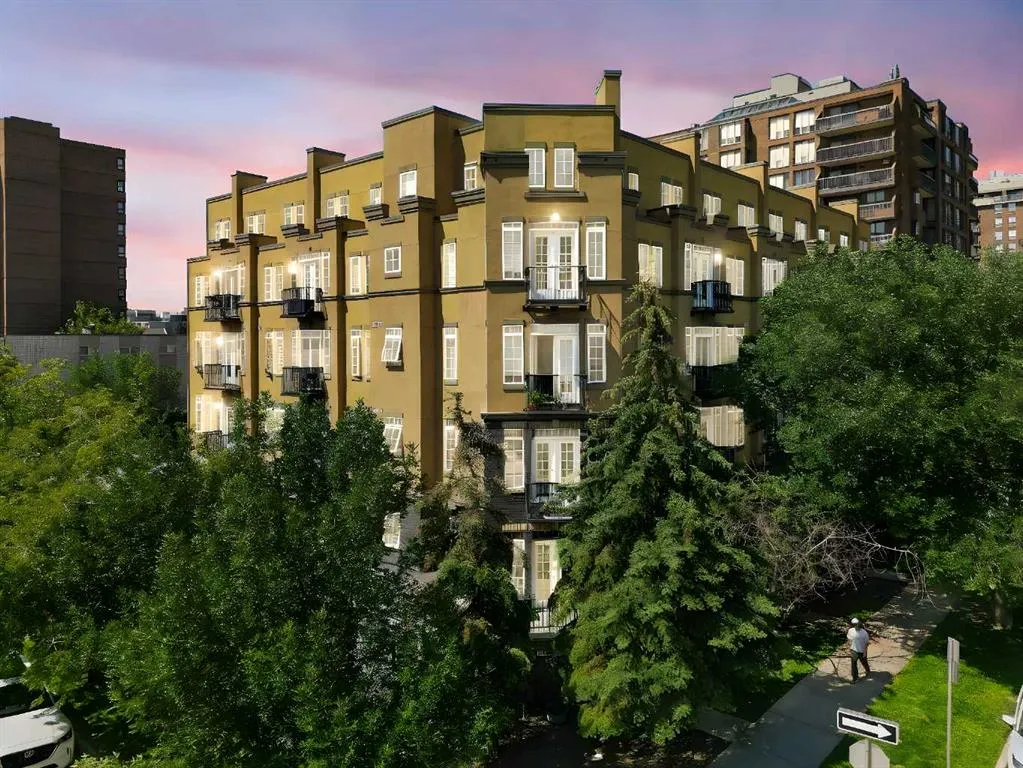 1000 15 Avenue SW, #101