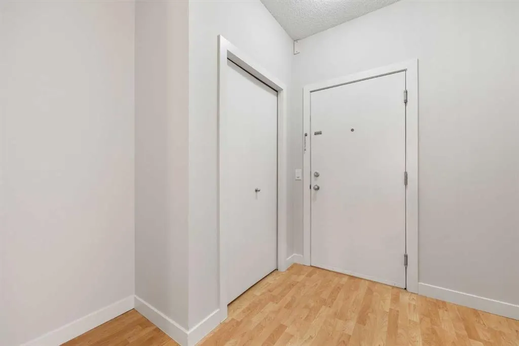 1000 15 Avenue SW, #101