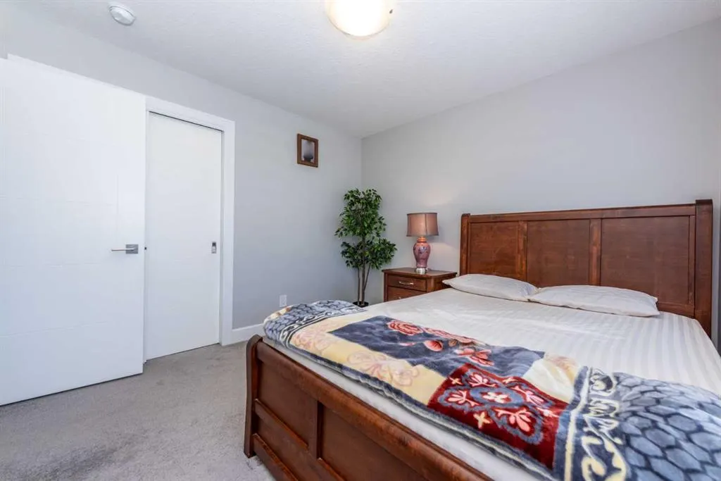 146 Cityside Park NE