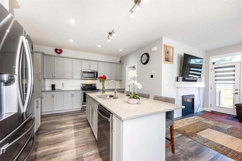 146 Cityside Park NE