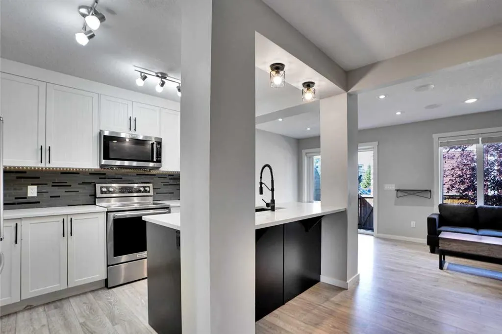 2400 Ravenswood View SE, #602