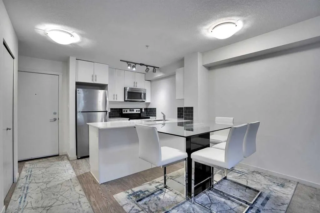 181 Skyview Ranch Manor NE, #1107