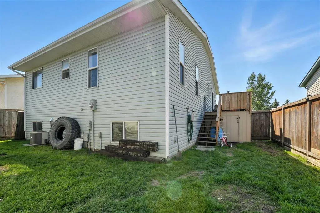 85 O'Brien Crescent