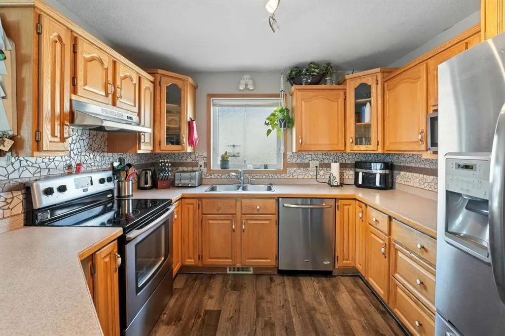 85 O'Brien Crescent