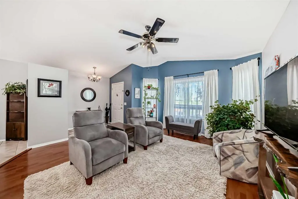 110 Applebrook Circle SE