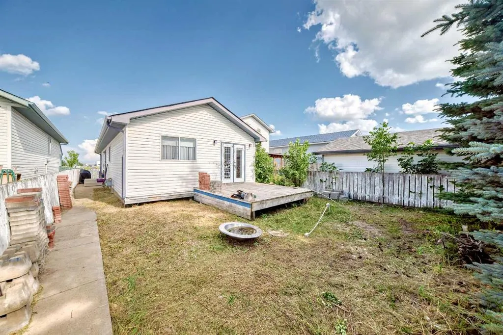 110 Applebrook Circle SE