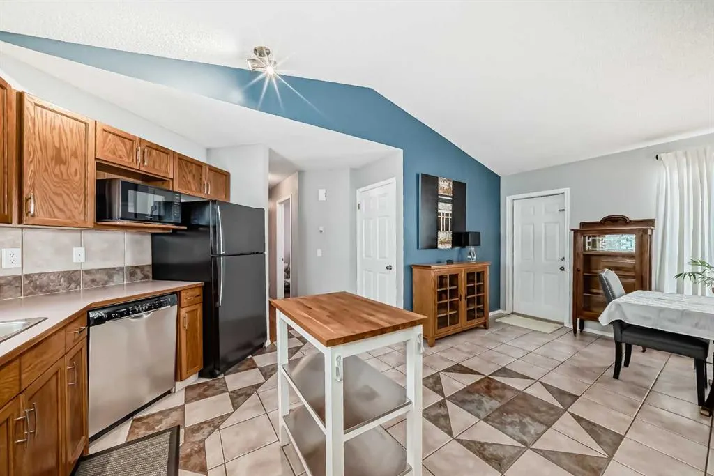 110 Applebrook Circle SE