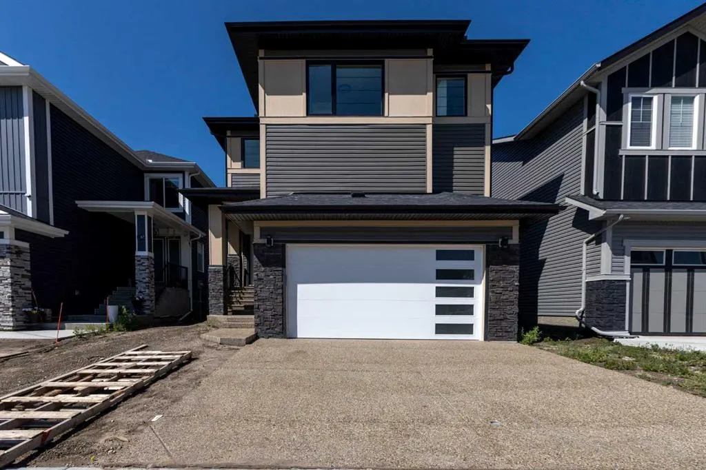 83 Midgrove Drive SW
