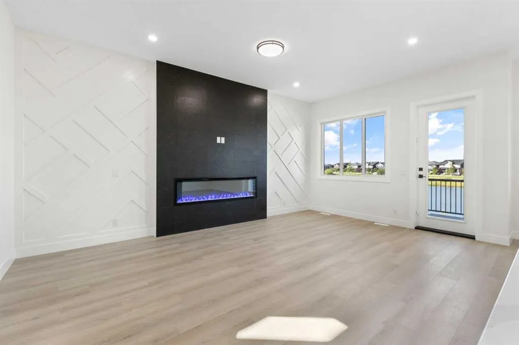 83 Midgrove Drive SW
