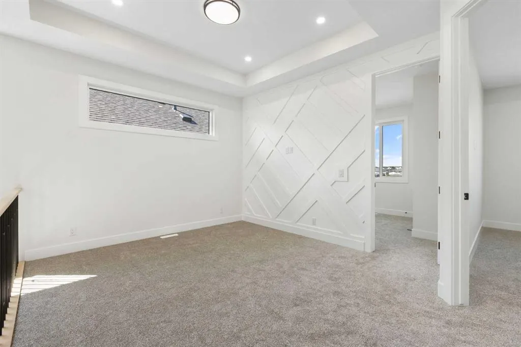 83 Midgrove Drive SW