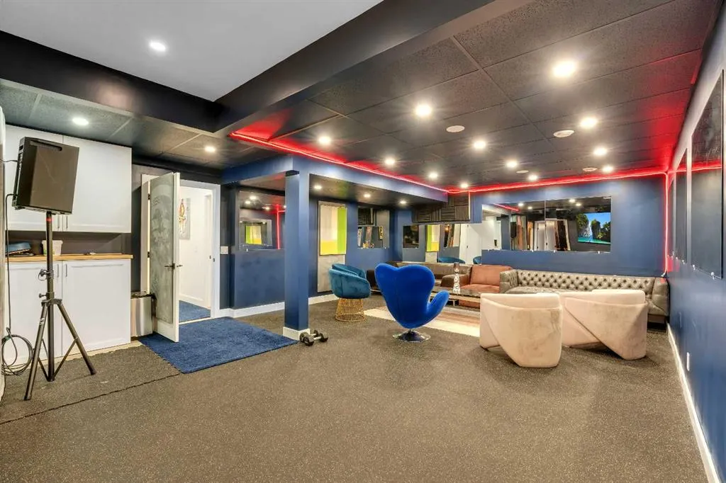 931 Shawnee Drive SW