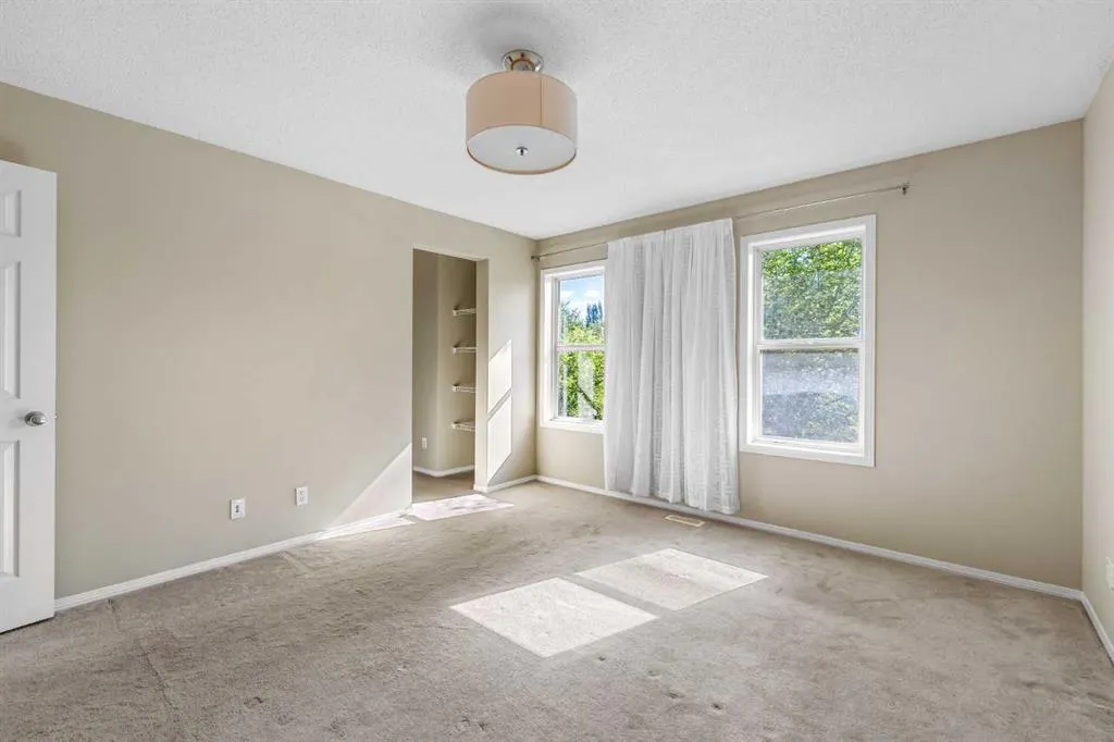 89 Mckenzie Towne Drive SE