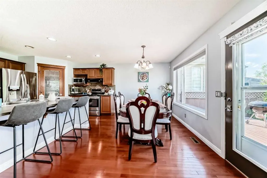 149 Covehaven Gardens NE