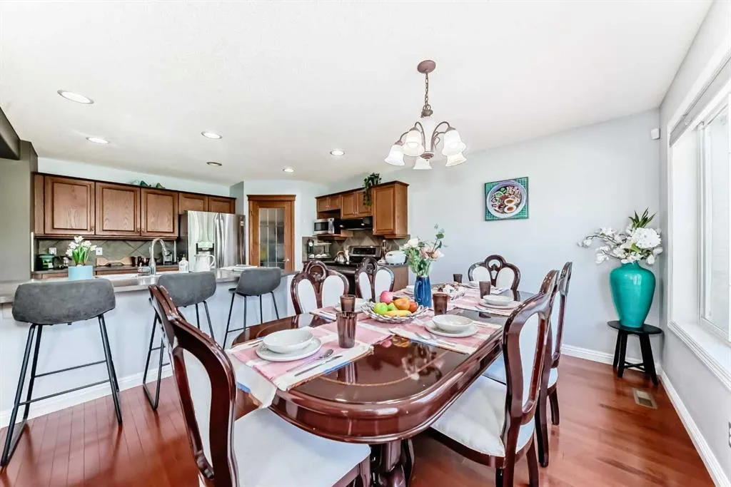 149 Covehaven Gardens NE
