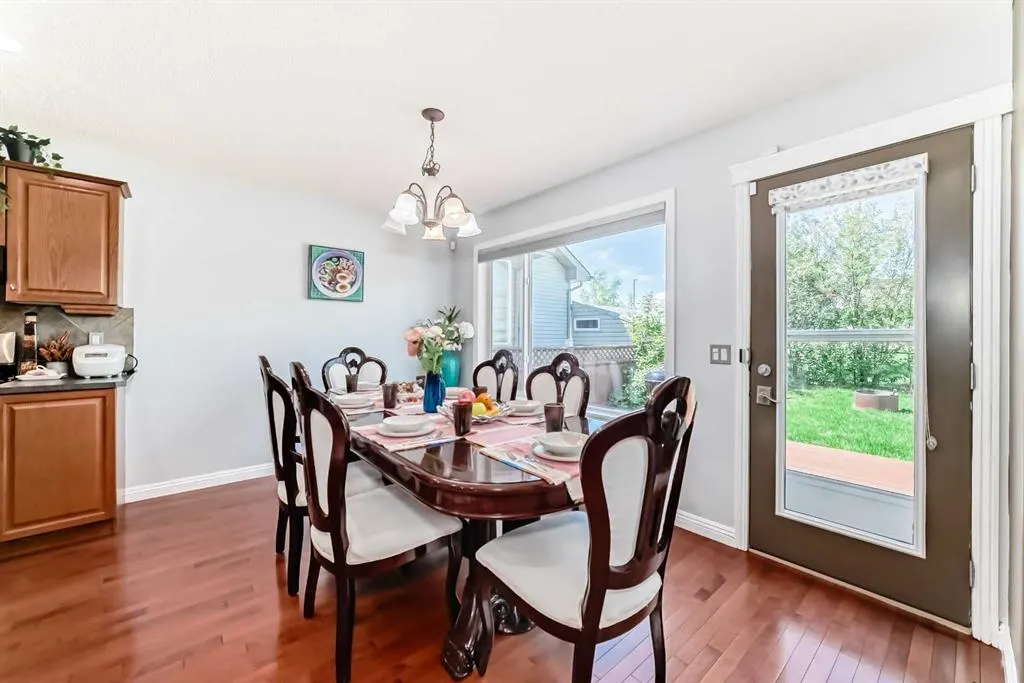149 Covehaven Gardens NE