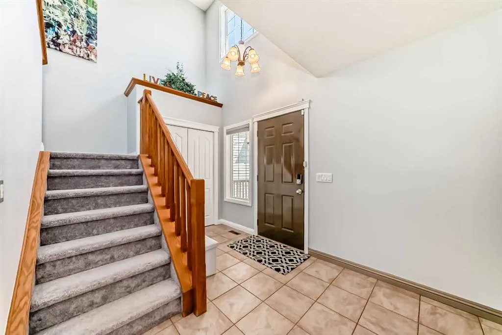 149 Covehaven Gardens NE